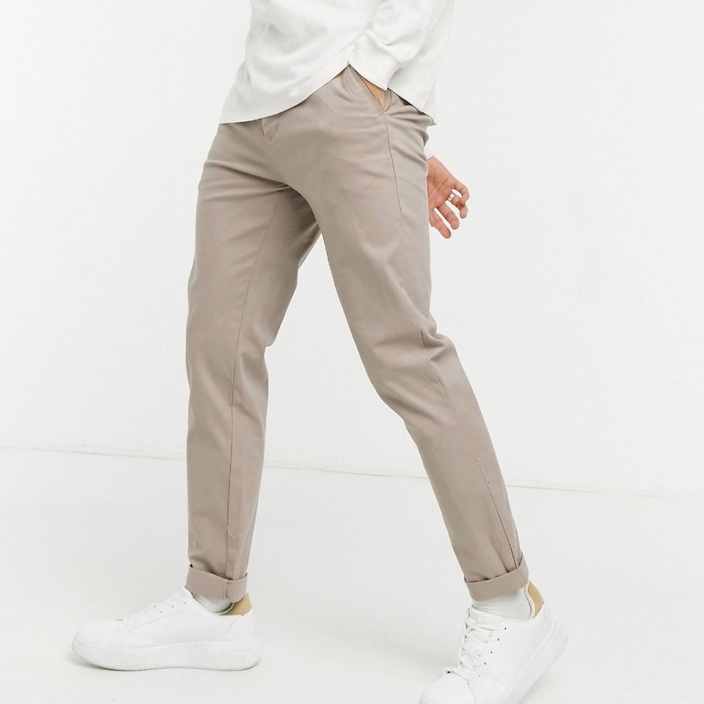 ASOS DESIGN Men’s Slim Chinos in Beige W28in L32in